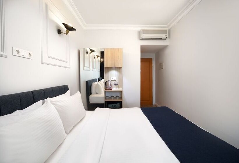 اتاق لوکس سه تخته, Elan Hotel Istanbul Pera