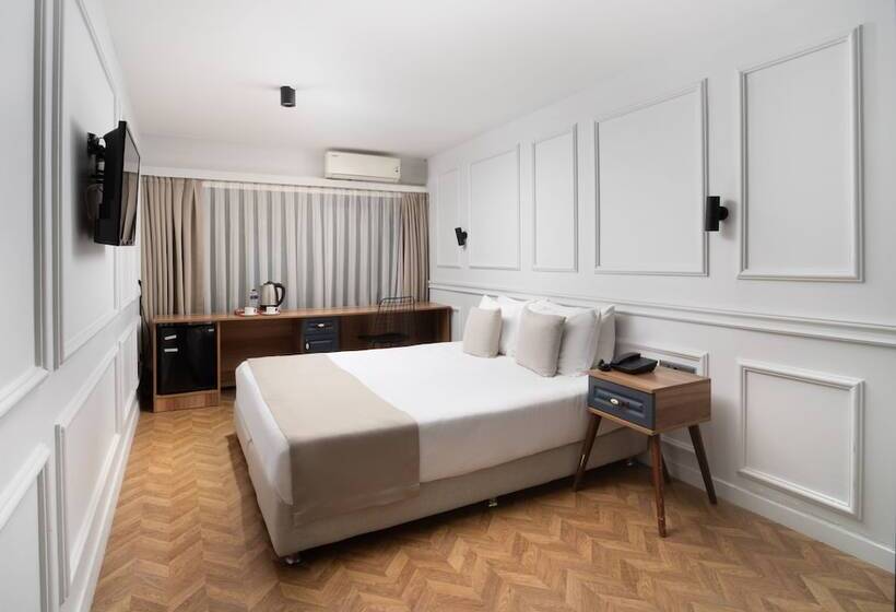اتاق لوکس سه تخته, Elan Hotel Istanbul Pera