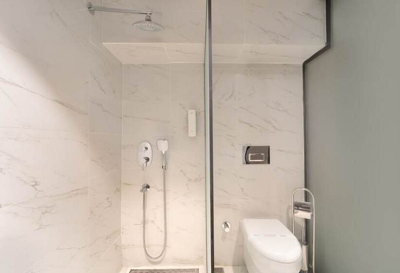 اتاق لوکس سه تخته, Elan Hotel Istanbul Pera