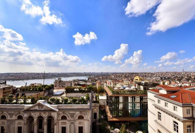 اتاق استاندارد با چشم‌انداز دریا, Elan Hotel Istanbul Pera