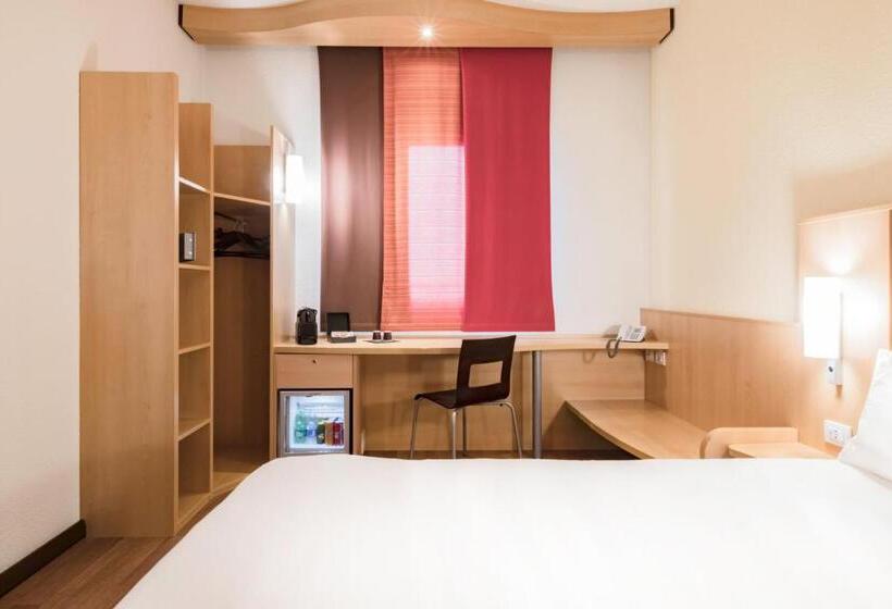 اتاق پرمیوم, Ibis Milano Malpensa