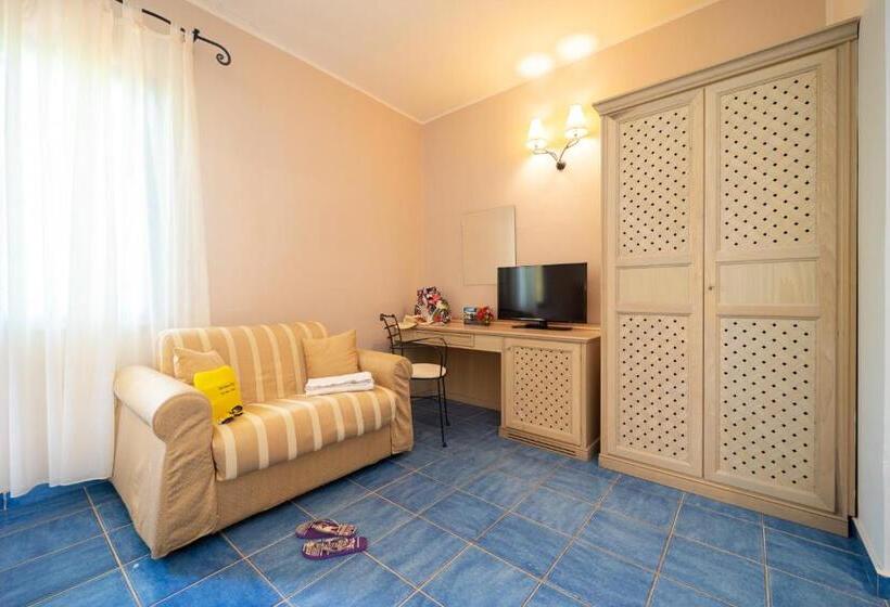 Четырехместный Номер Стандарт, Ipomea Club