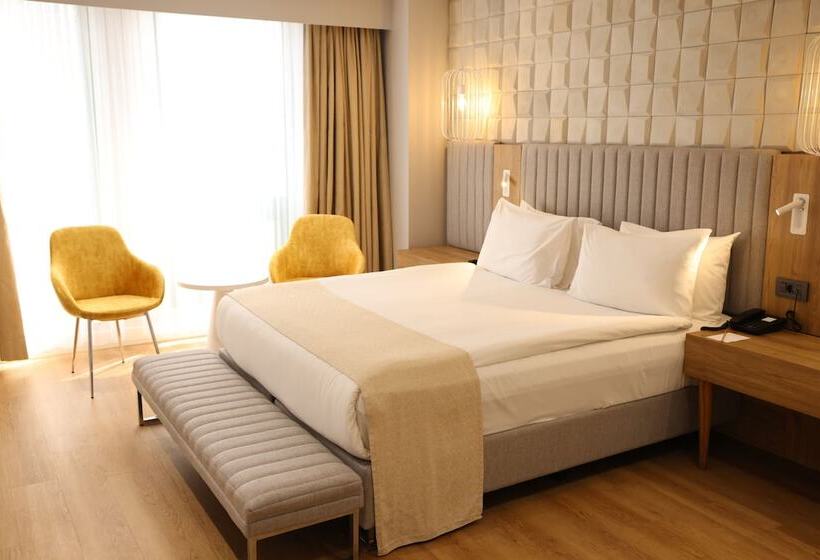 اتاق استاندارد با تخت بزرگ, Sundance Istanbul