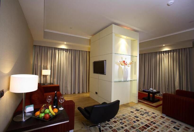 سوییت سوپریور, Sundance Istanbul