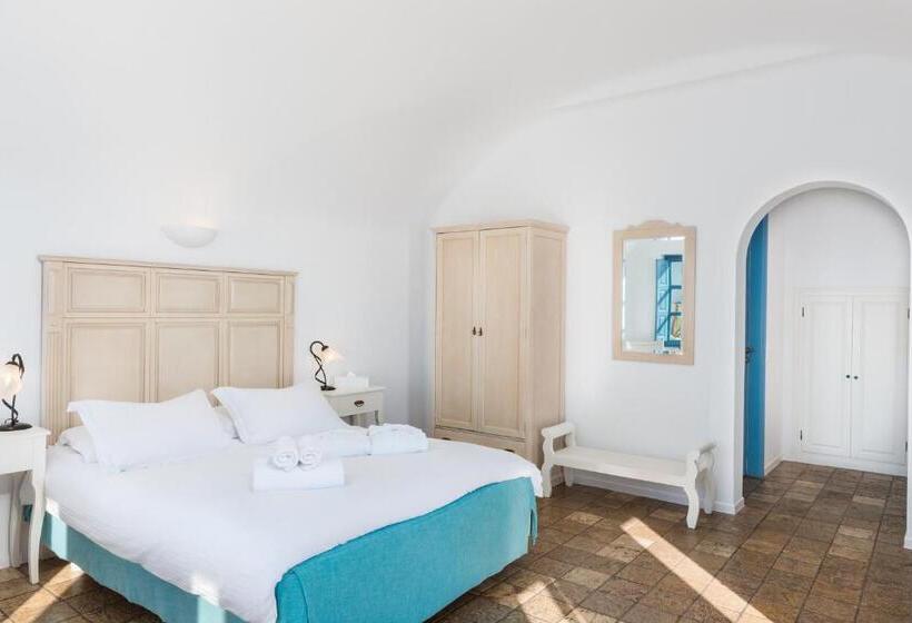 سوئیت با چشم‌انداز, Pantelia Suites