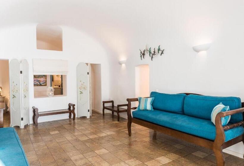 سوئیت اجرایی با مشاهده, Pantelia Suites