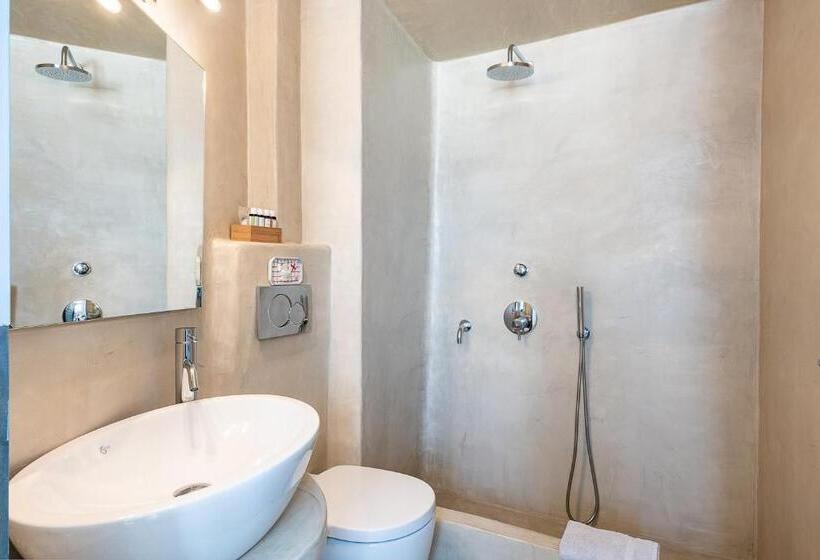 اتاق استاندارد با چشم‌انداز, Pantelia Suites