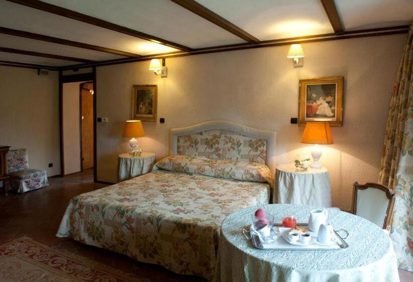 套房, Relais Del Castello Di Oviglio