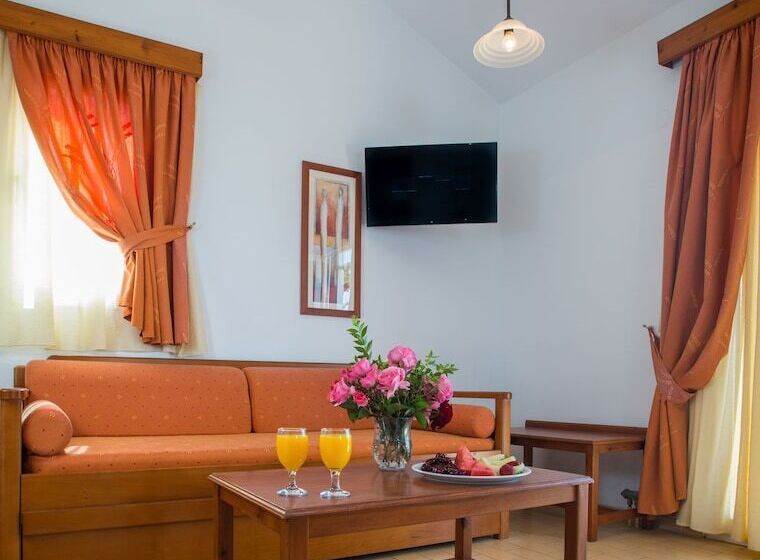 Superior bungalow with sea view, Delfinia Hotel & Bungalows