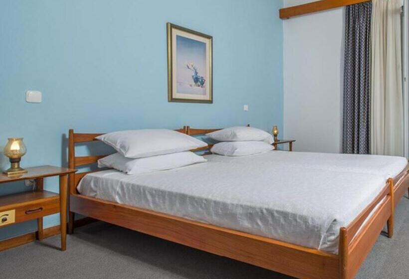 اتاق استاندارد, Delfinia Hotel & Bungalows
