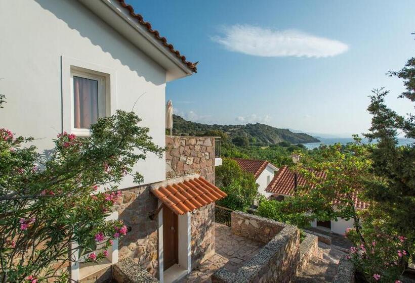 Superior bungalow with sea view, Delfinia Hotel & Bungalows