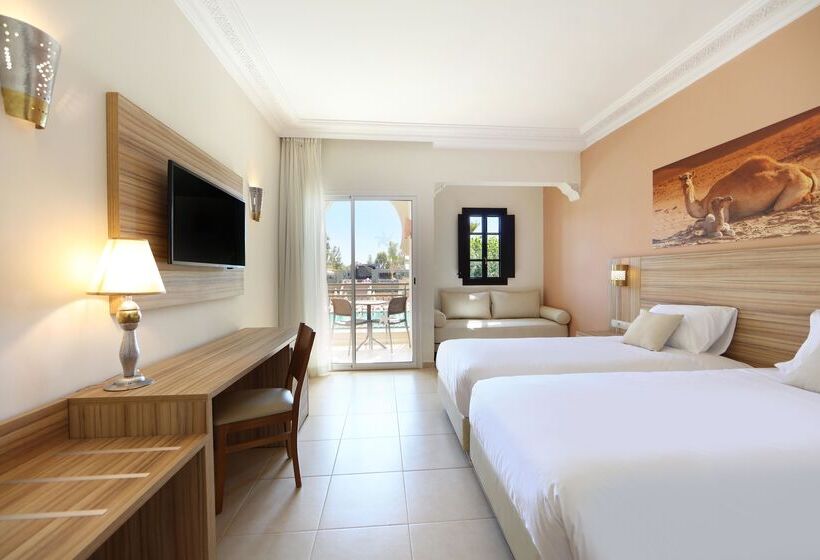 اتاق استاندارد با چشم‌انداز استخر, Iberostar Waves Club Palmeraie Marrakech - All Inclusive