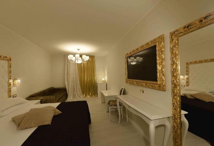 四人高级间, Mediterraneo Club Benessere