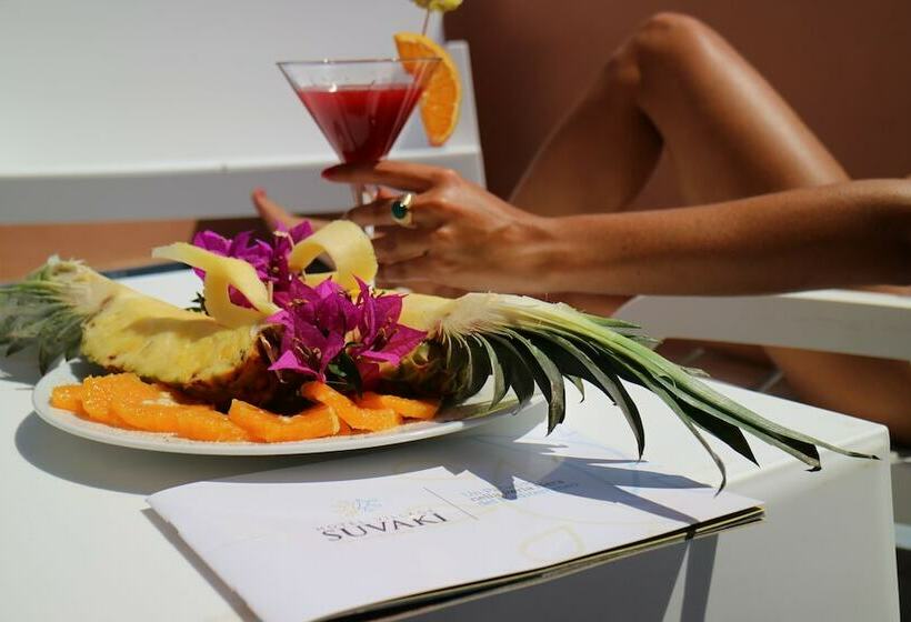 주니어 스위트, Suvaki Resort