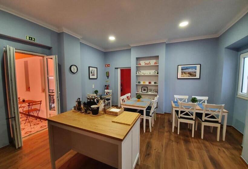 مجموعه ویستا شهر, Inn Faro   Casa Amarela   Guest House