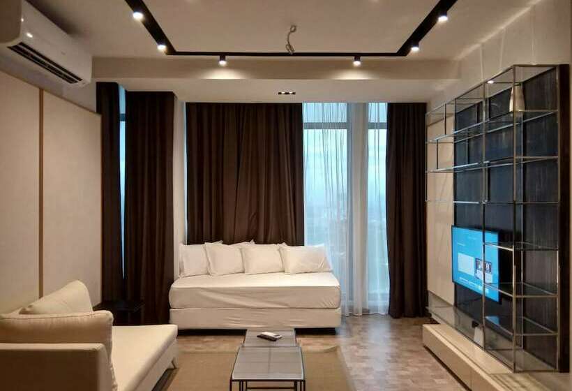 سوئیت خانواده 2 خوابه, Expressionz Professional Suites By Ihost Homes 2