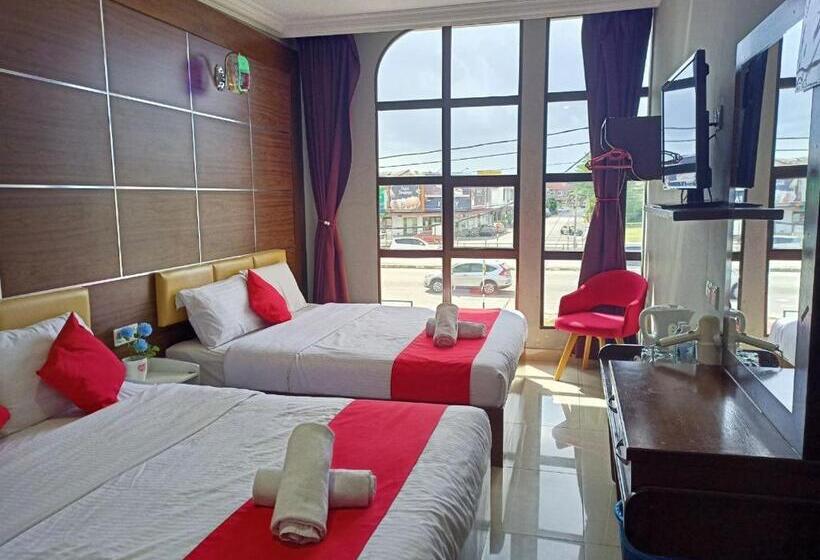 سوییت خانوادگی, Anggerik Garden Hotel   Ag