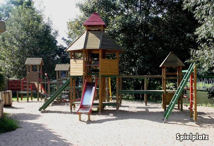 Апартаменты 3 Спальни, Pension Bomätscher