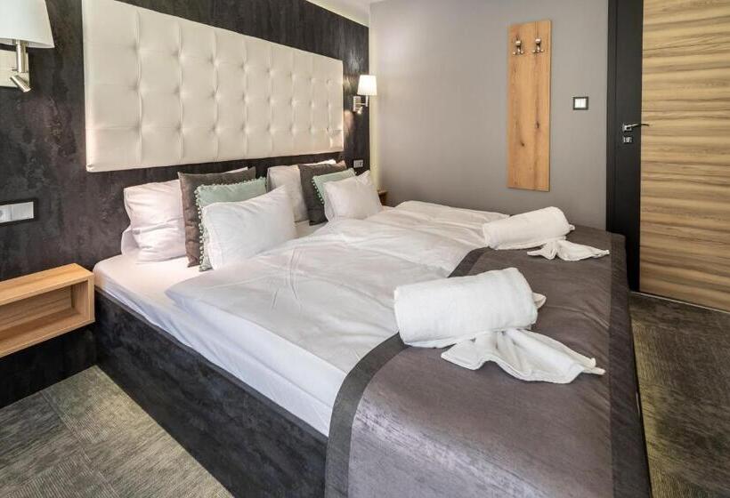 חדר דלוקס עם מרפסת, Arany Apartman Miskolc