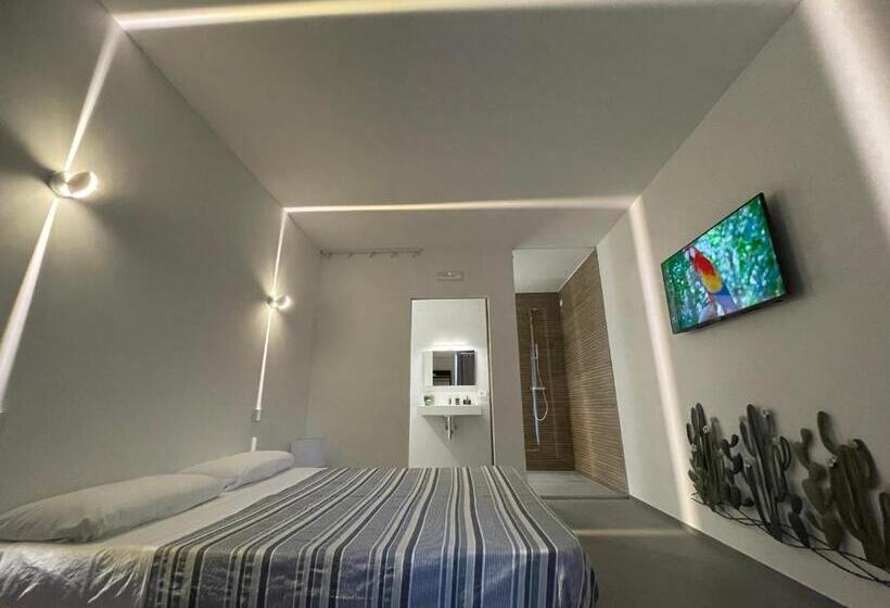 Номер Deluxe, Tropicana Suite   Adults Only