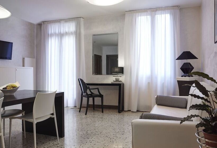 آپارتمان لوکس 1 خوابه, Palazzo Paruta & Wellness Suites