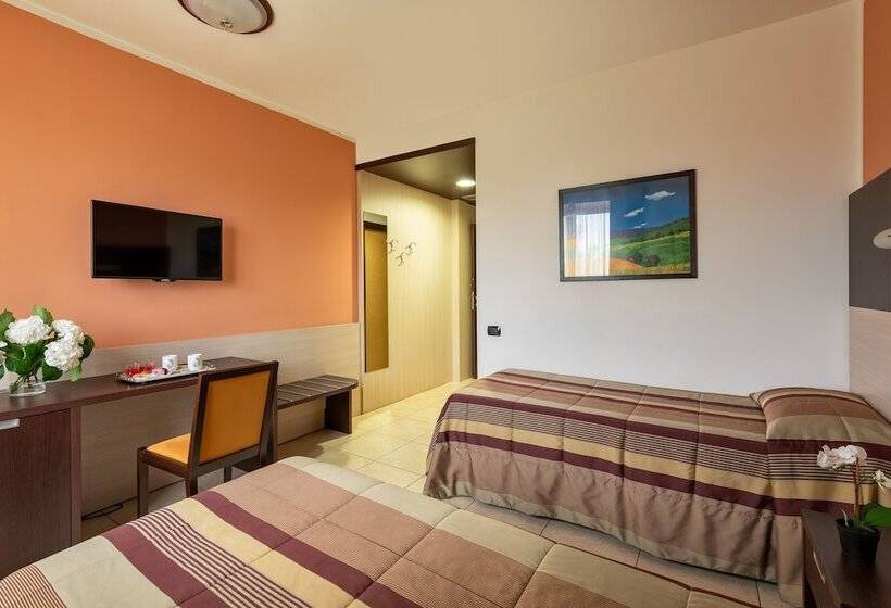 Номер Стандарт, B&b Hotel Settimo Torinese