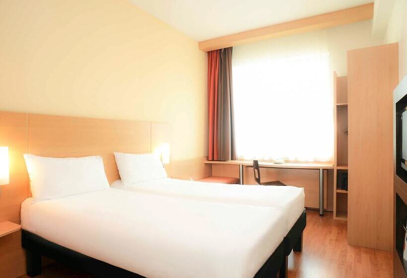 اتاق استاندارد, Ibis Moscow Paveletskaya