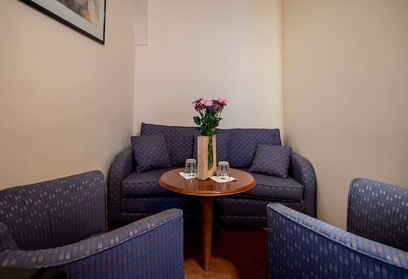 اتاق استاندارد, Pension U Lilie