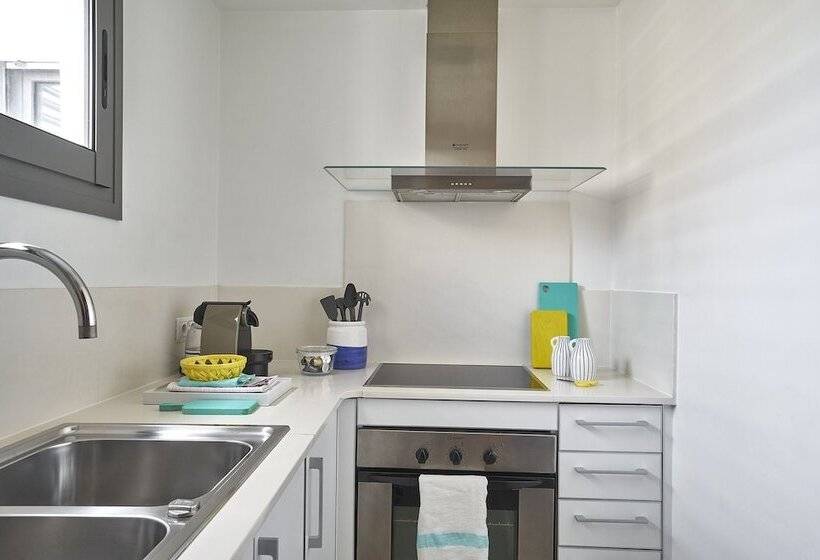 Семейные Апартаменты, Lugaris Rambla Apartments