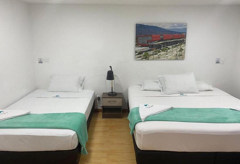 Quarto Triplo Deluxe, Poblado Park Guest House