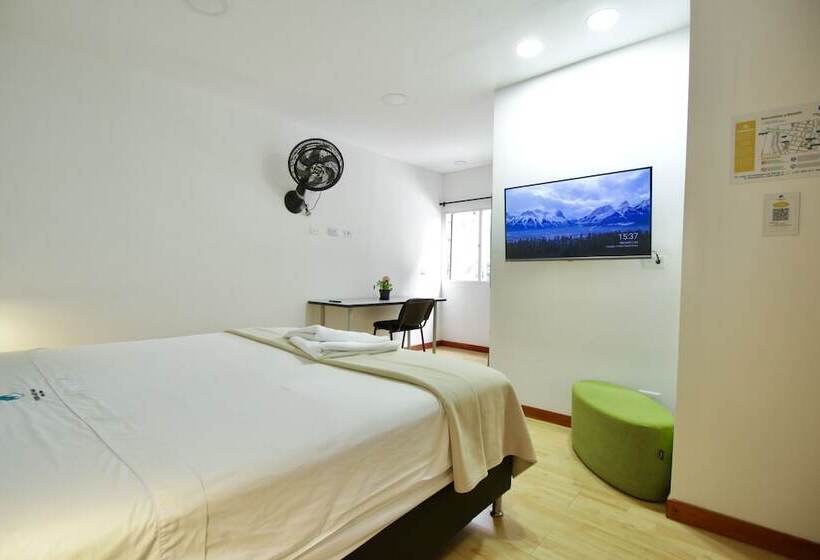 Quarto Deluxe, Poblado Park Guest House