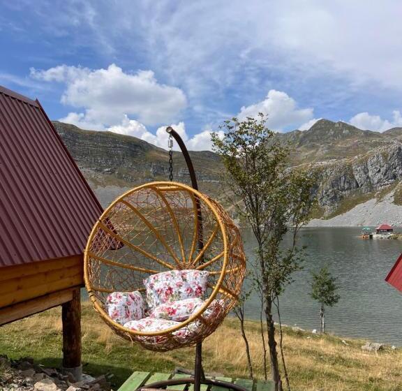بانگلوی استاندارد, Rural Household Minić   Kapetanovo Jezero