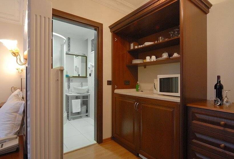 سوییت لوکس, Ada Hotel Istanbul
