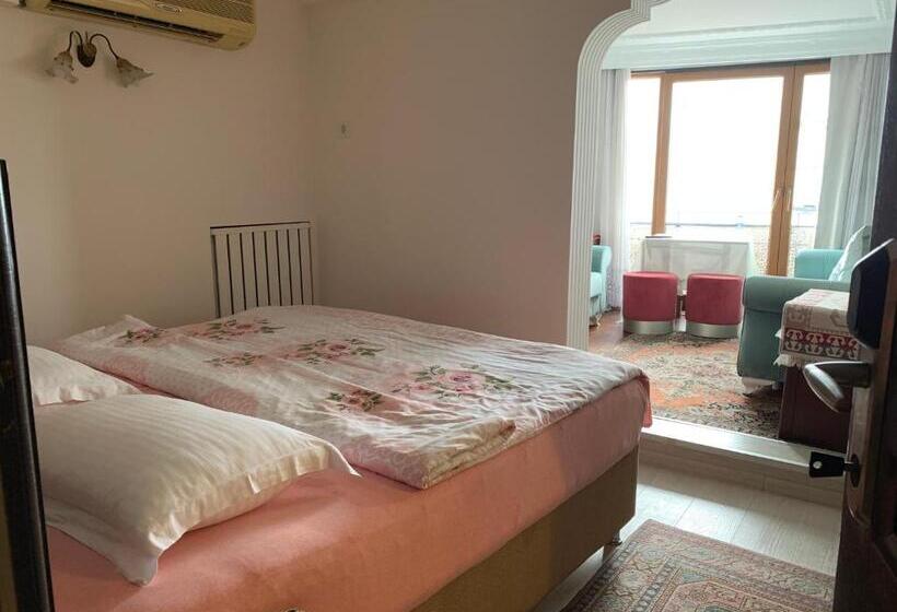 سوییت با چشم‌انداز دریا, Ada Hotel Istanbul