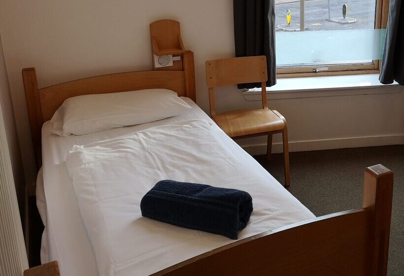 اتاق استاندارد سه نفره, Edinburgh Central Accommodation
