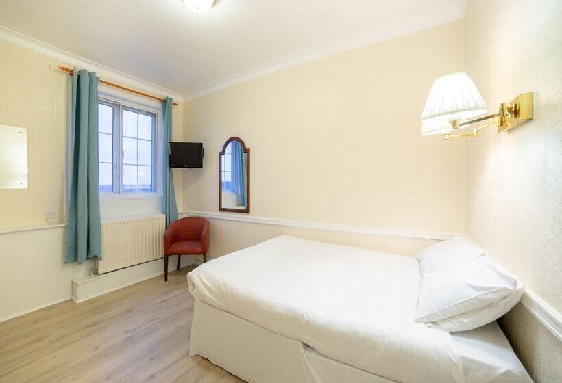 Номер Стандарт, George Hotel, Burslem, Stoke On Trent