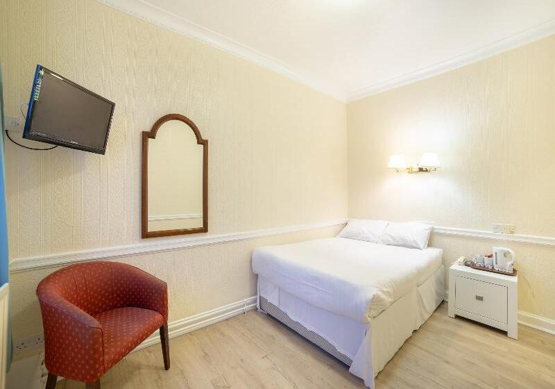 Номер Стандарт, George Hotel, Burslem, Stoke On Trent