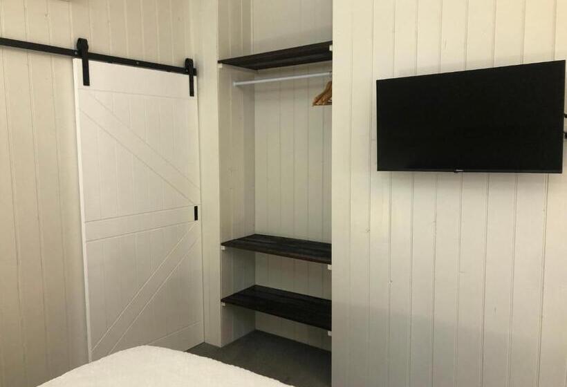 스위트 킹사이즈 침대, Toodyay Manor