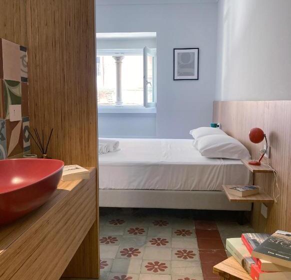 اتاق لوکس, Sognalibro Bed And Books