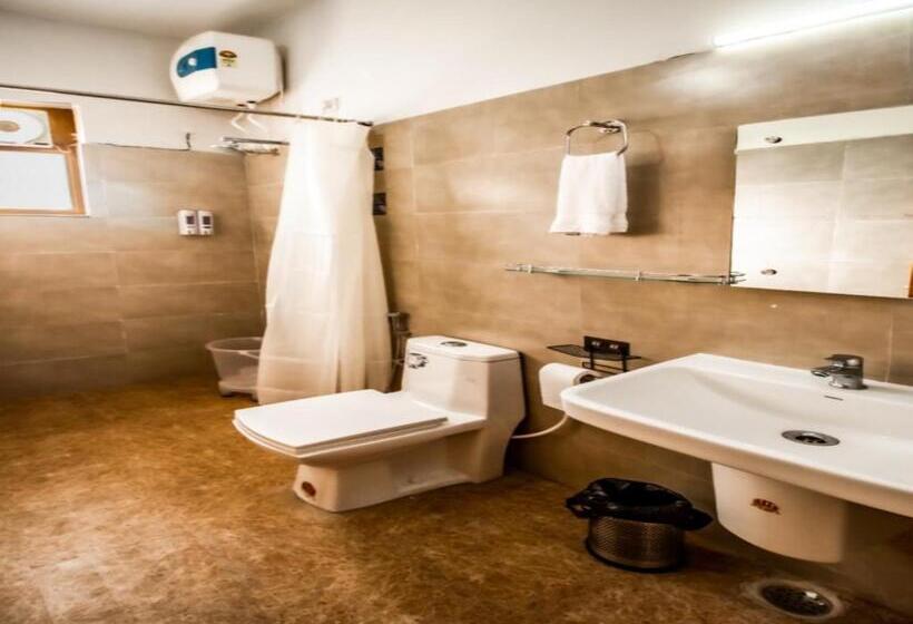 침실 2개 스위트, La Riqueza Kanatal   Mountain View Rooms   Welcome New Year With Fresh Snowfall