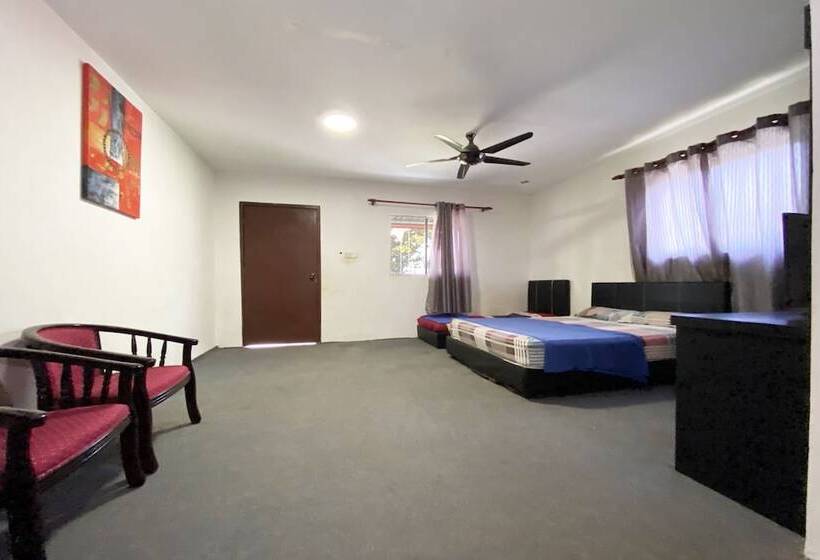 Quarto Triplo Deluxe, Oyo 90317 Ambong Bay Resthouse