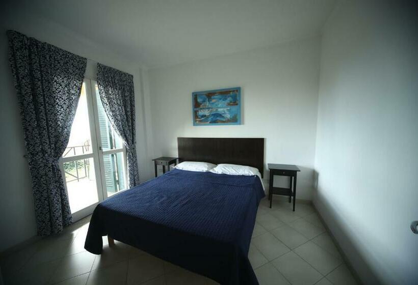 Номер Deluxe Вид на Море, La Vista Agriturismo Boutique
