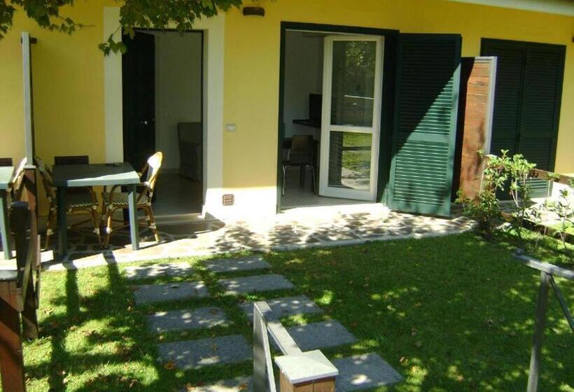 Трехместный Номер Deluxe Вид на Море, La Vista Agriturismo Boutique