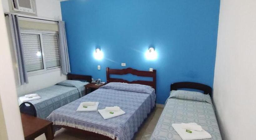 Quarto Quádruplo Estandar, São Nicolau