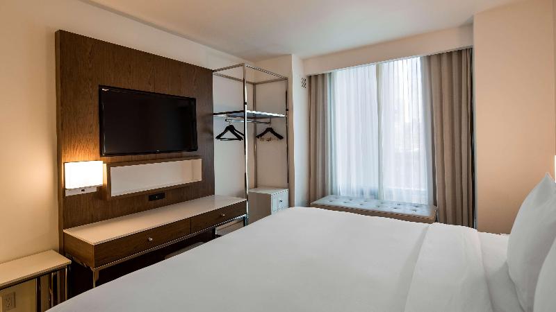 اتاق استاندارد با تخت بزرگ, Best Western Premier Empire State