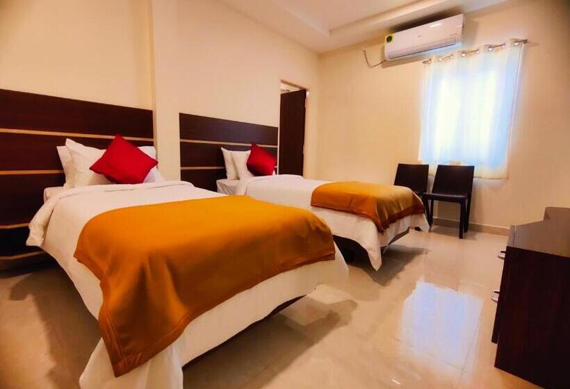 Семейный Номер, Thaai Residency