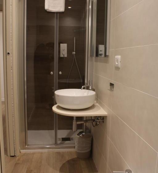 اتاق استاندارد, Albergo Augusta B&b