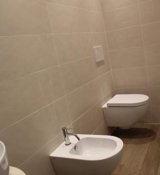 اتاق استاندارد, Albergo Augusta B&b