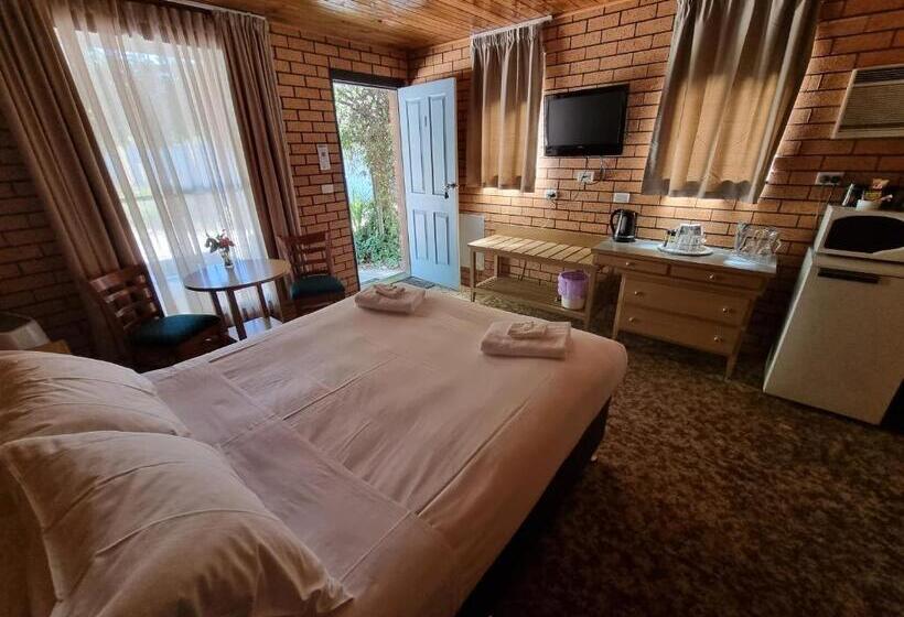 Номер Стандарт, La Cochon Rose Motel