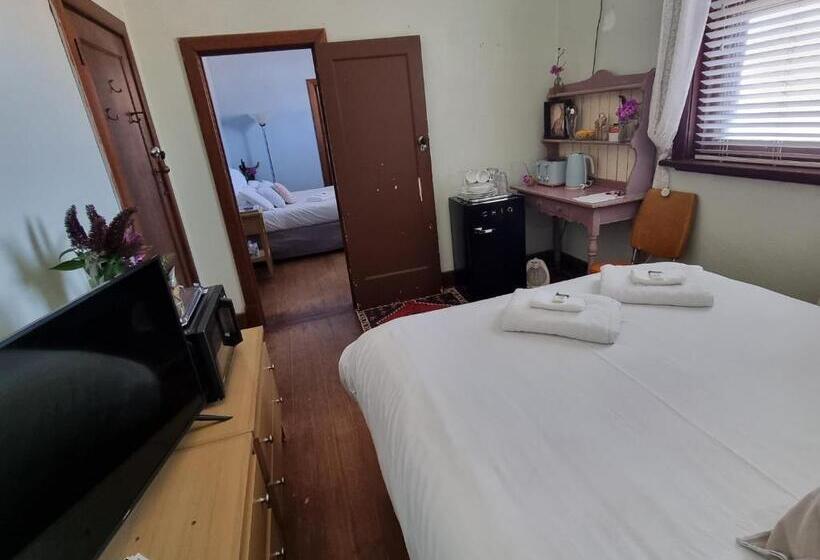 Семейный Номер, La Cochon Rose Motel